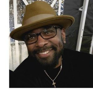 Meet your Posher, Gregory